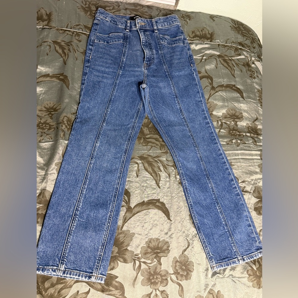 EXPRESS | Straight Leg Blue Jeans
